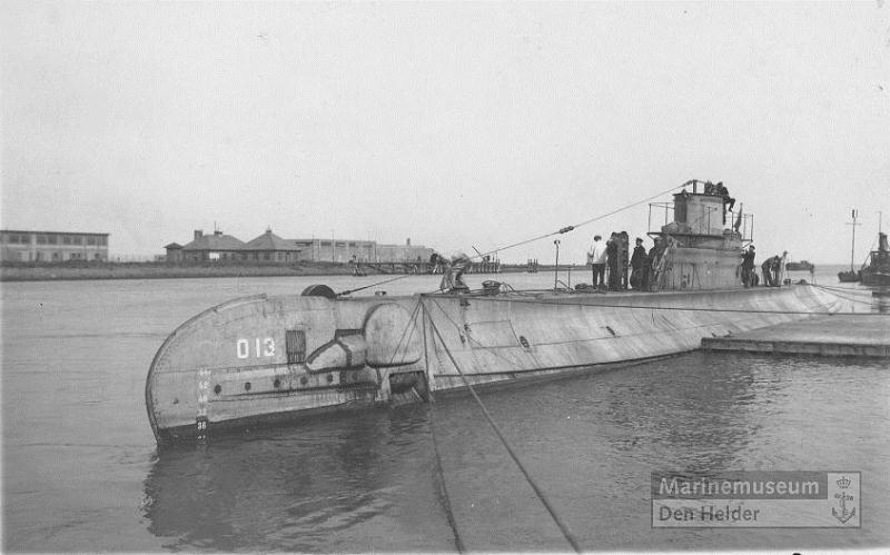 De Nederlandse onderzeeboot O 13 is ‘still on patrol’. (Foto archief Marinemuseum)   